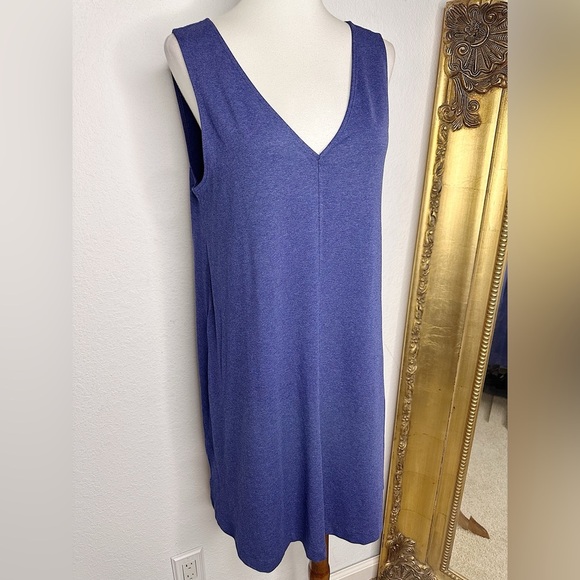 NWT LOFT Sleeveless V Neck Shell Pullover Shift Dress in Blue Size Small - Picture 1 of 6
